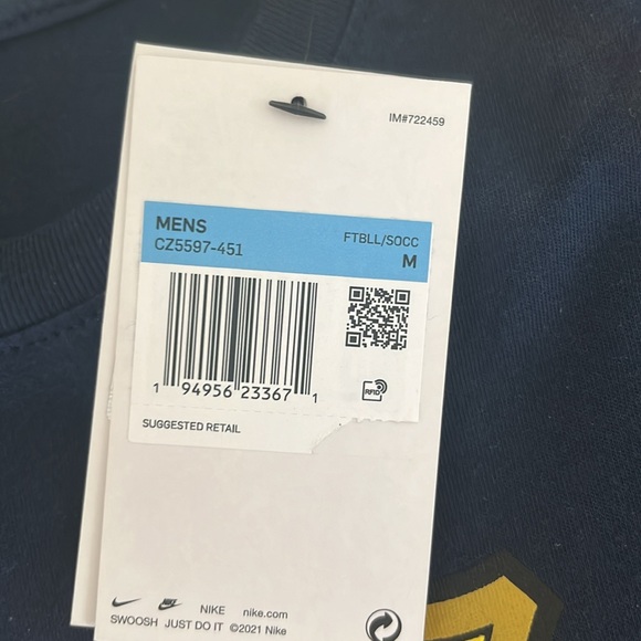 FCBarcelona tee. Bought at the NBA store in NYC. Authentic. Size M. - Picture 4 of 6